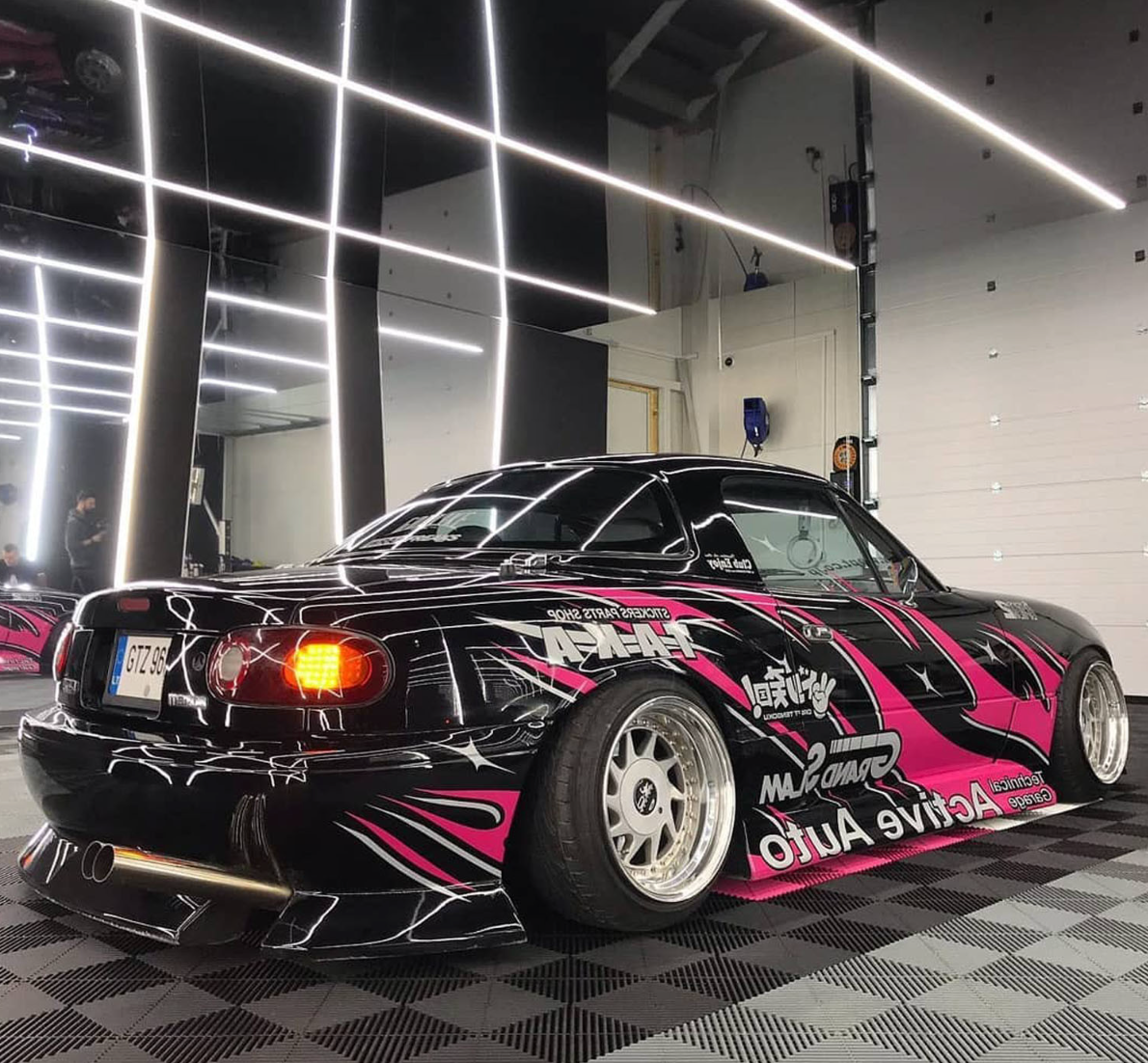 Mazda Miata 1990-1997 Deuce Style 4 Piece Polyurethane Full Body Kit